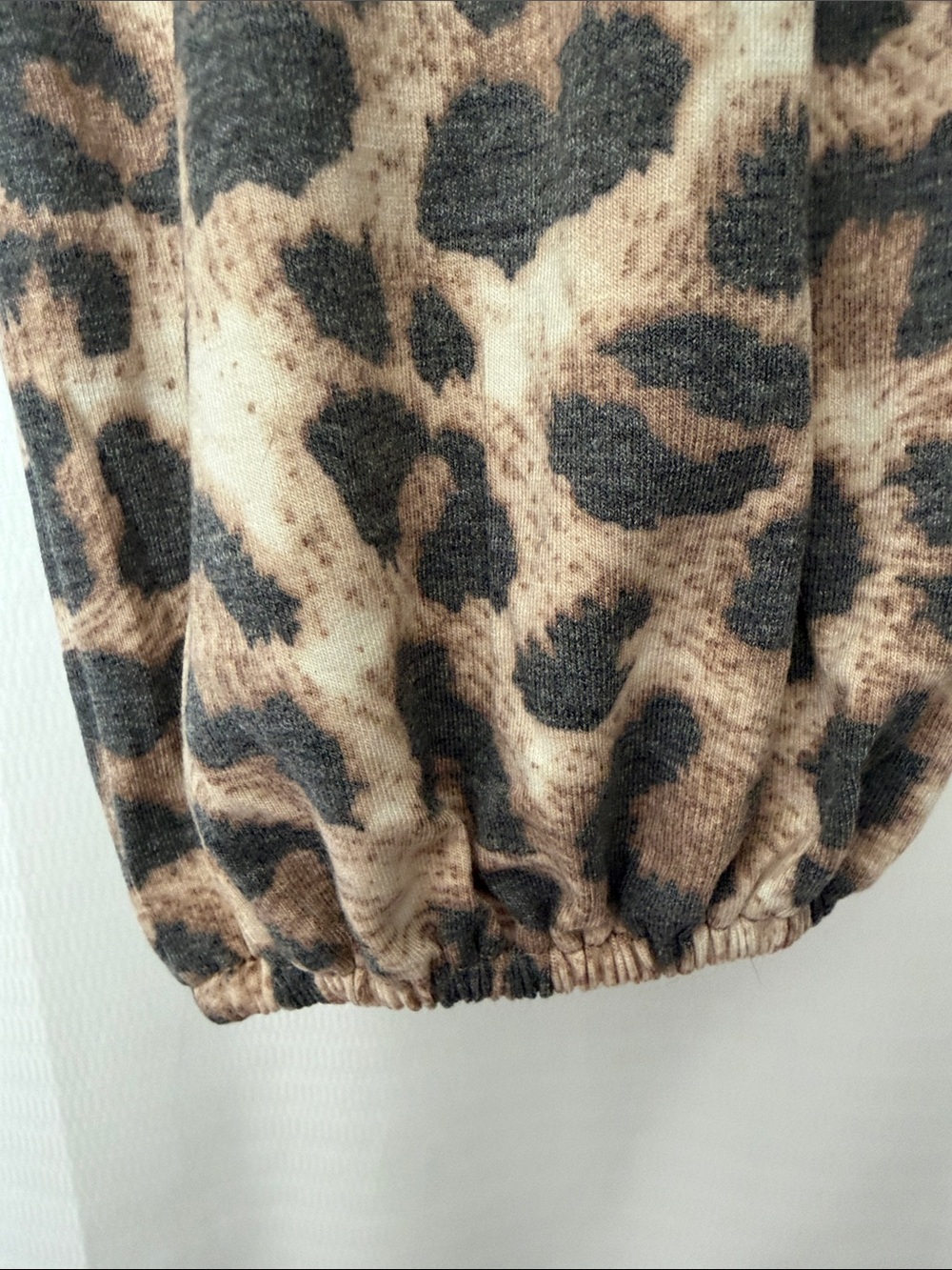 Zenana Leopard Print Harem Pants - Brown Animal Print NWOT - Picture 3 of 3